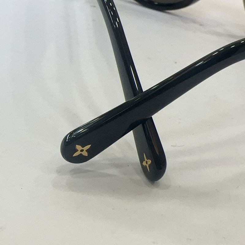 LV Glasses smh36 (8)
