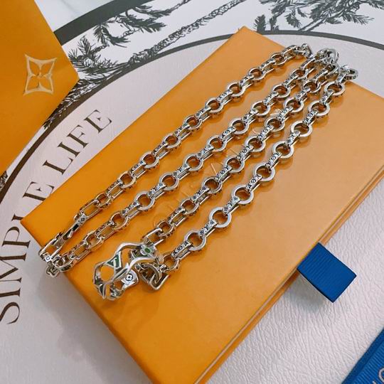 LV Necklace 01lyh802 (2)