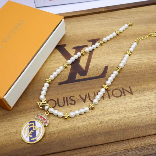 LV Necklace 01lyh804 (8)