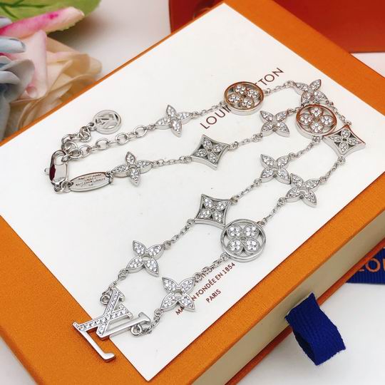 LV Necklace 01lyh813 (3)