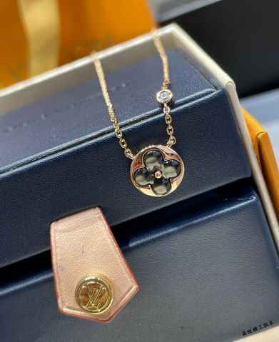LV Necklace 01lyh828 (3)