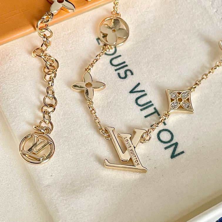 LV Necklace 12lyh757 (4)