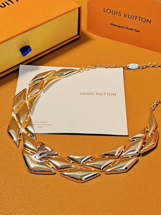LV Necklace 12lyh776 (4)