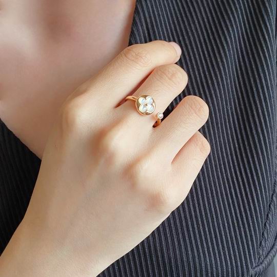 LV Ring 01lyh207 (6)