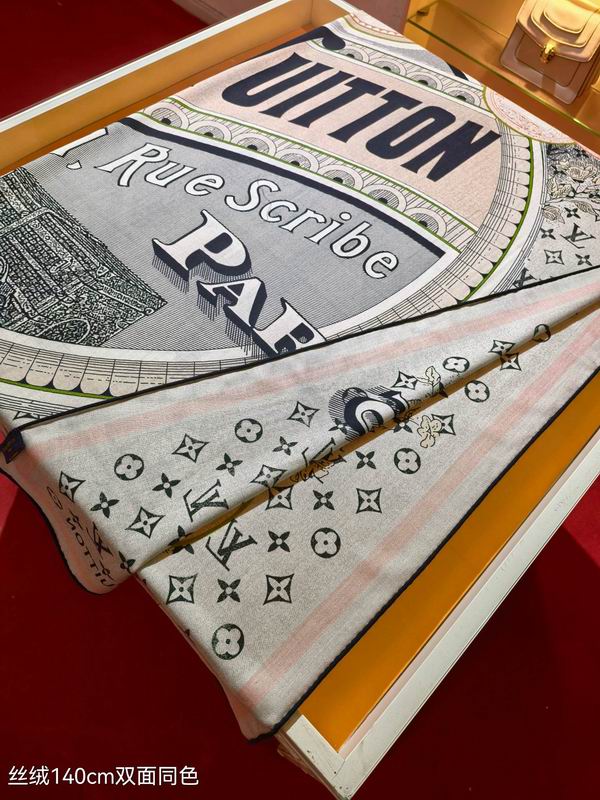 LV Scarf 140X140cm 70%羊绒30%真丝 E01 (4)