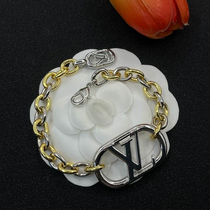 LV Suits 01lyh136 (3)