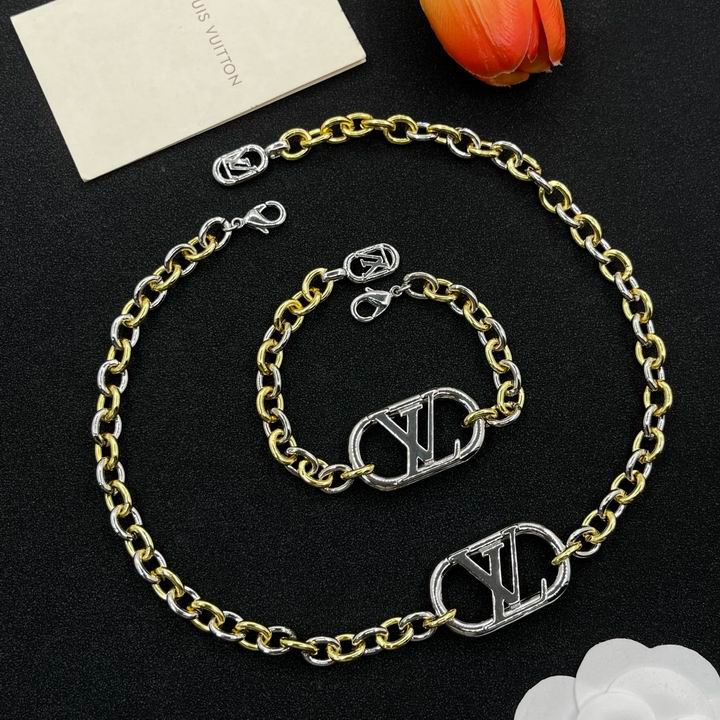 LV Suits 01lyh136 (6)