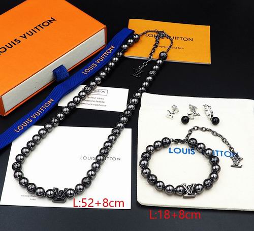 LV Suits 12lyh117 (1)