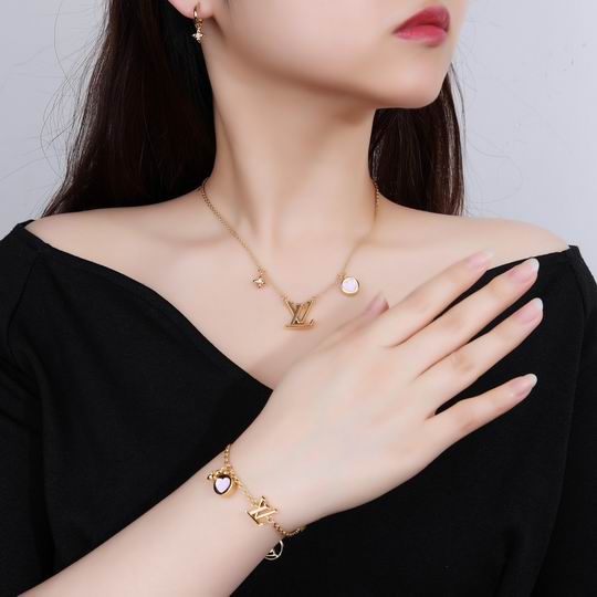 LV Suits 12lyh128 (7)