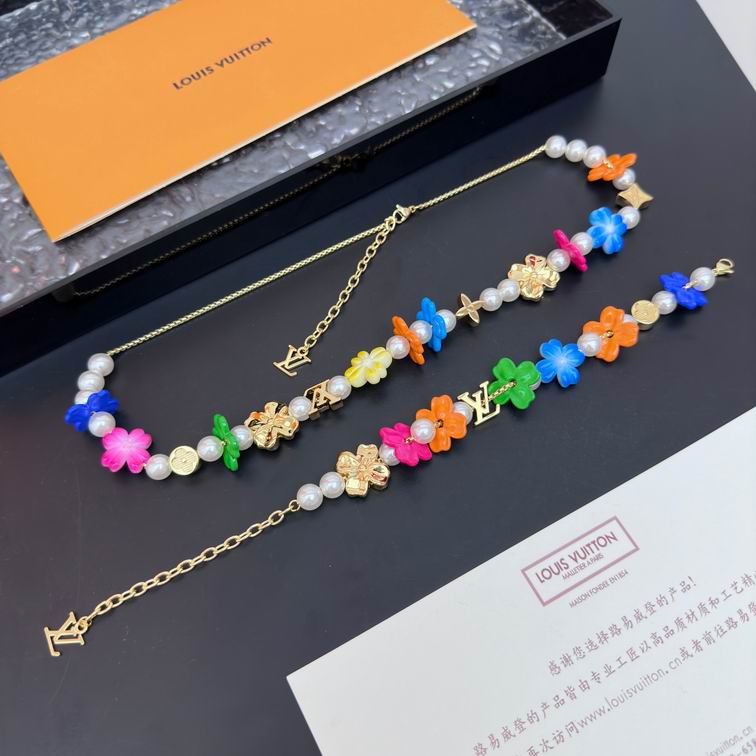 LV Suits 12lyh129 (1)