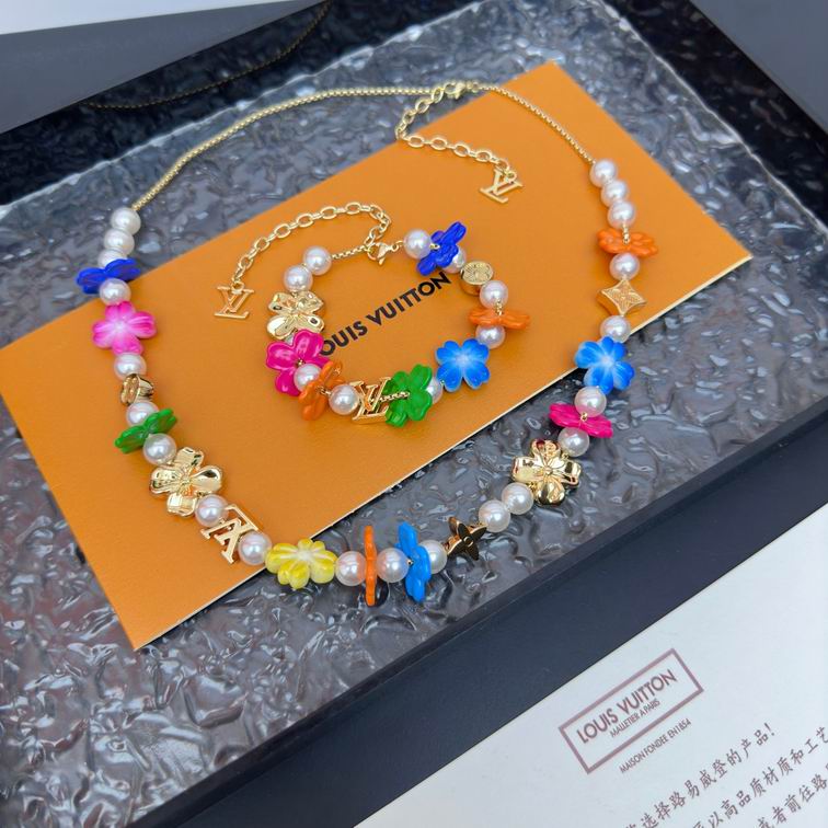 LV Suits 12lyh129 (10)