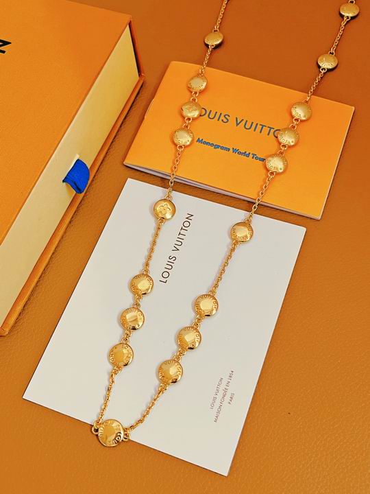 LV Suits 12lyh131 (1)