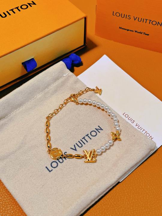 LV Suits 12lyh132 (2)