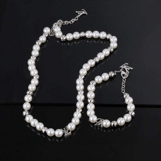 LV Suits 12lyh134 (8)