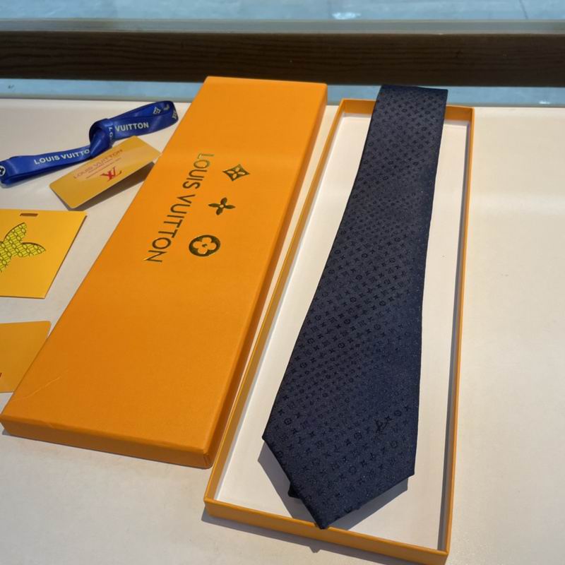 LV Tie hm (139)