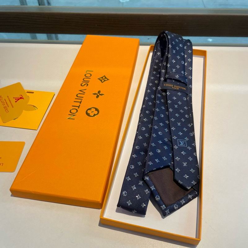 LV Tie hm (40)