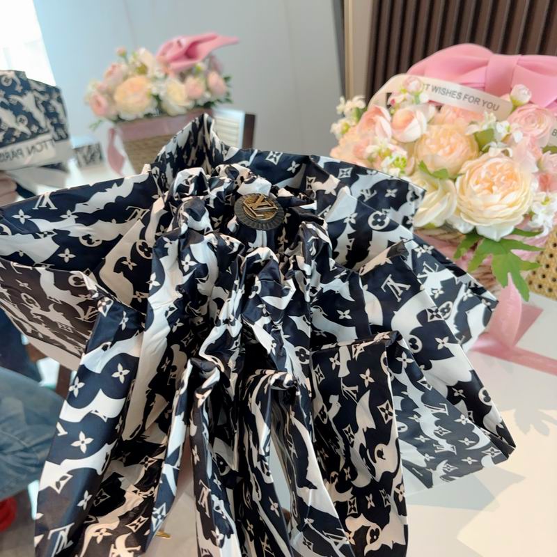 LV Umbrella (670)