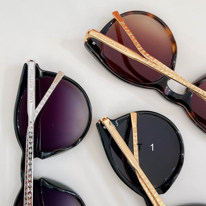 LV Z1669E 52 21 140 a08