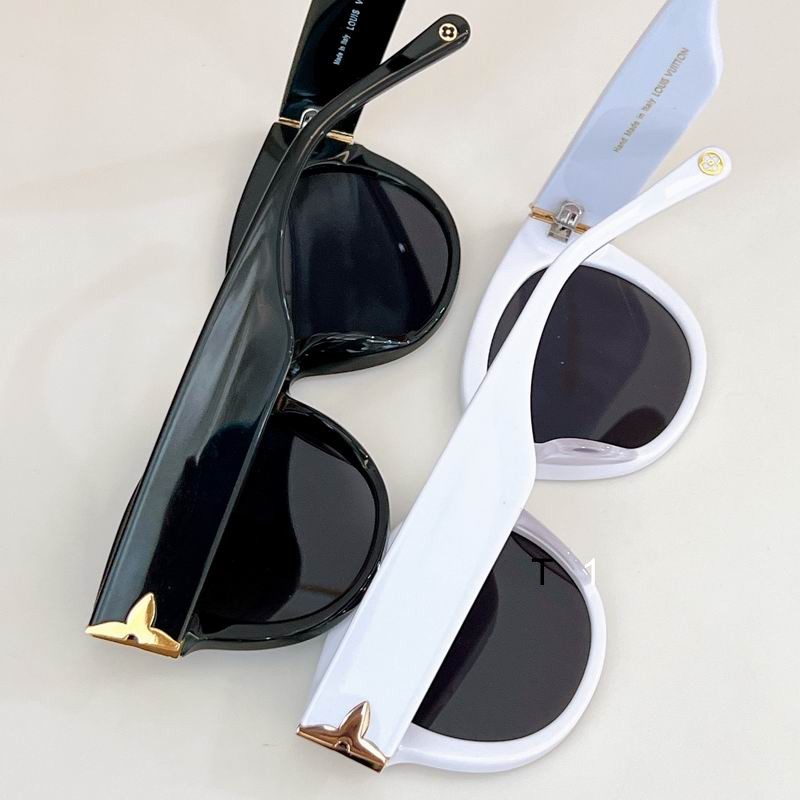 LV Z1777W 51 22-145 a05