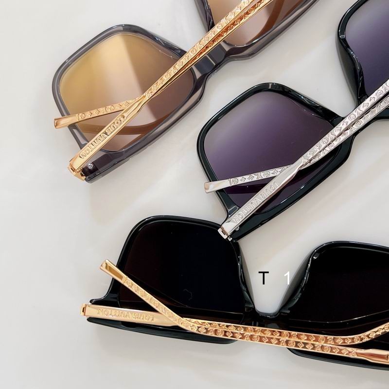 LV Z1826W 52 17 140 a08