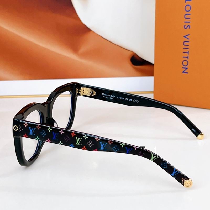 LV Z2725W 54 17-145 a07