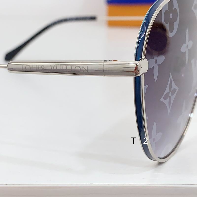 LV Z40192W 59 18-145 b08