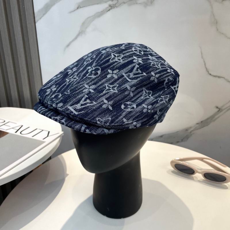 LV beret dx (2)