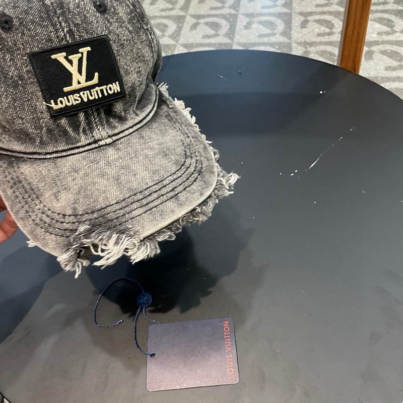 LV cap 82 (15)