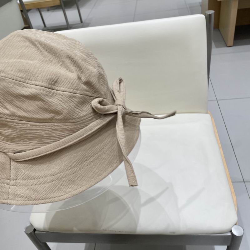 LV hat (105)