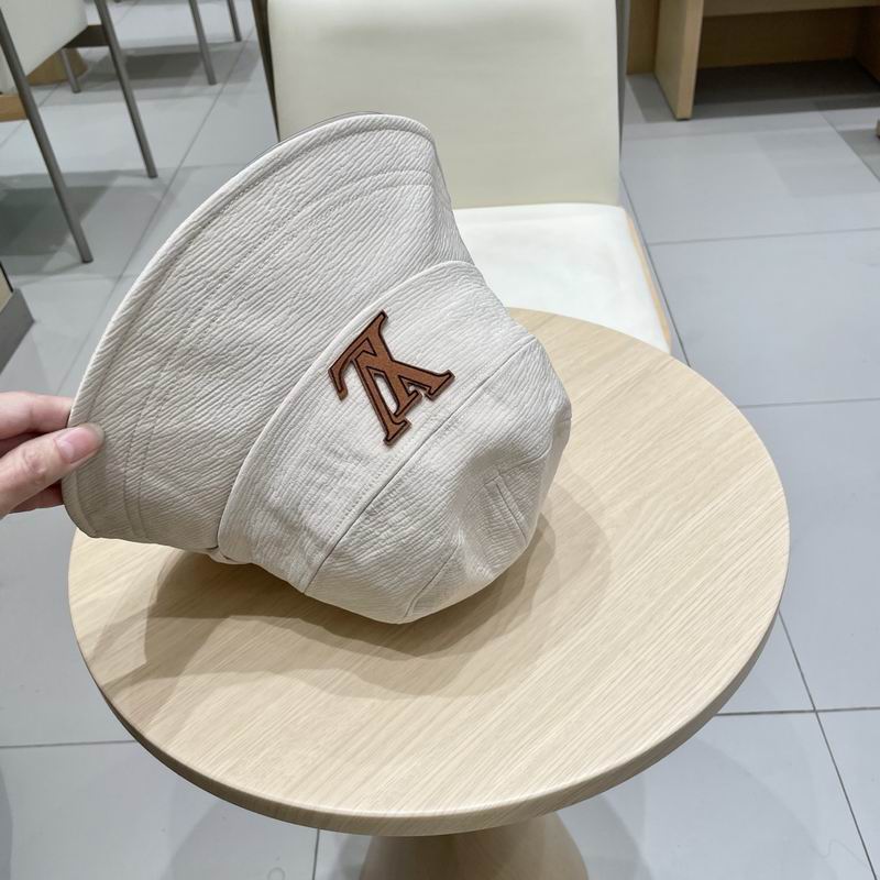 LV hat (127)