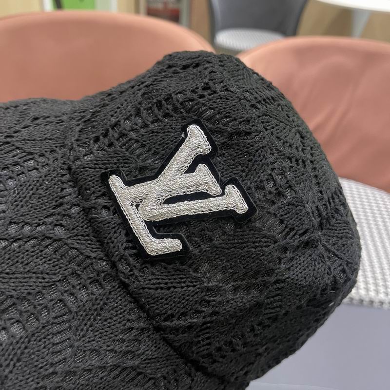 LV hat (15)
