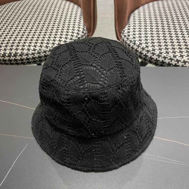 LV hat (18)