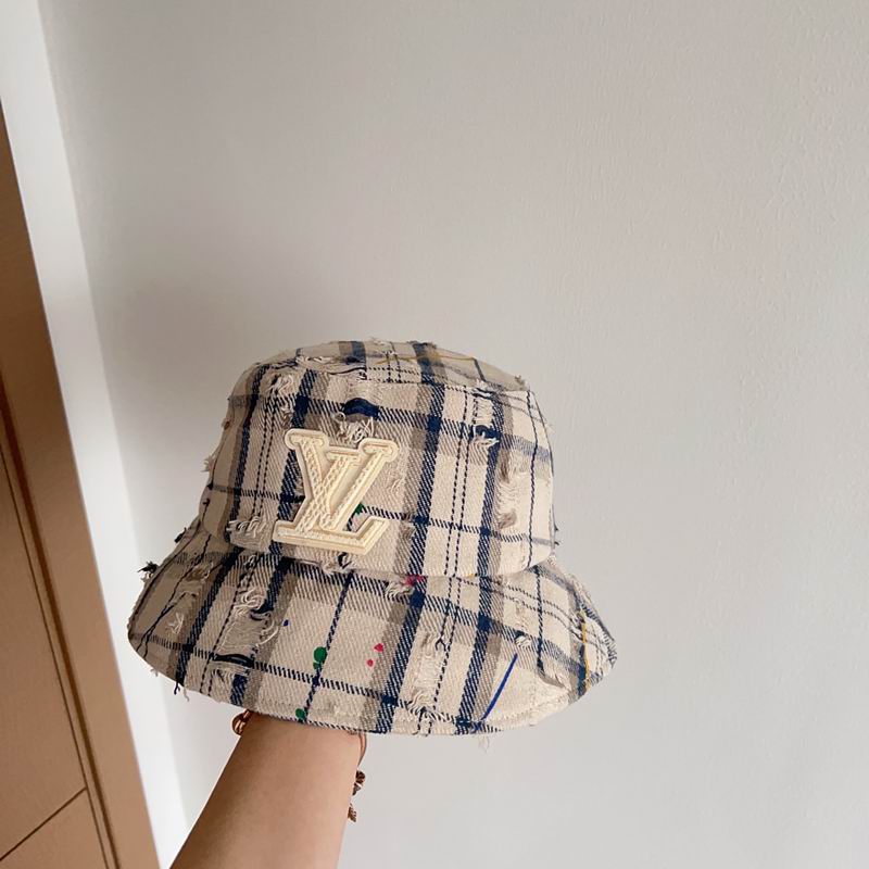 LV hat (275)