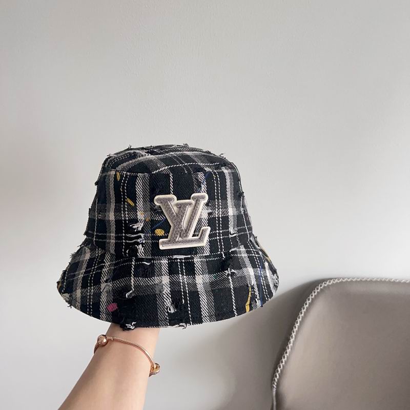 LV hat (284)