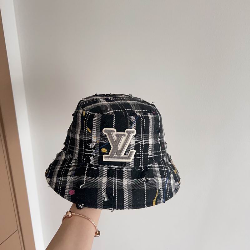 LV hat (289)