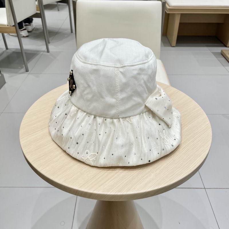 LV hat (297)