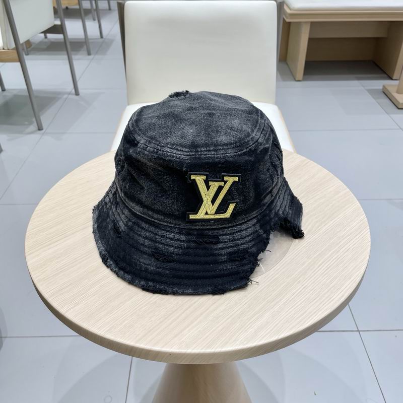 LV hat (316)