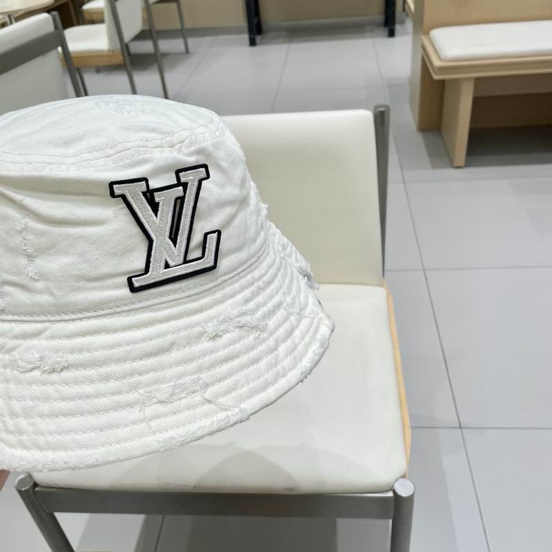 LV hat (331)