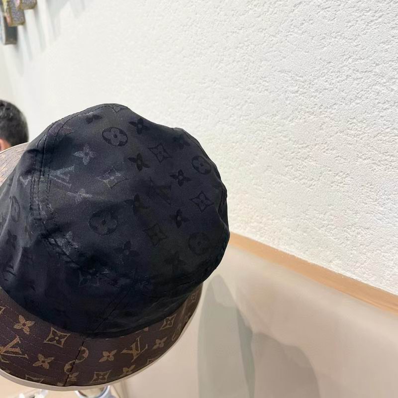 LV hat (367)
