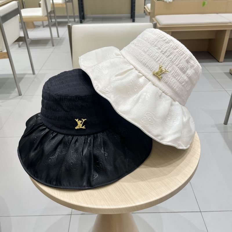 LV hat (377)