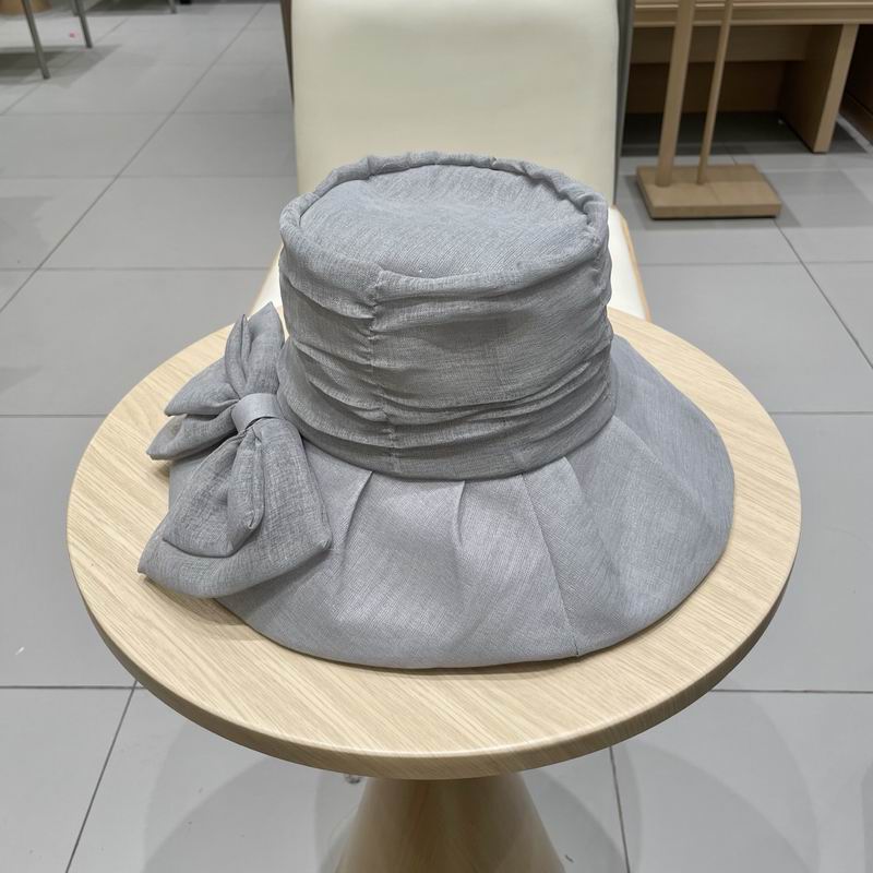 LV hat (434)