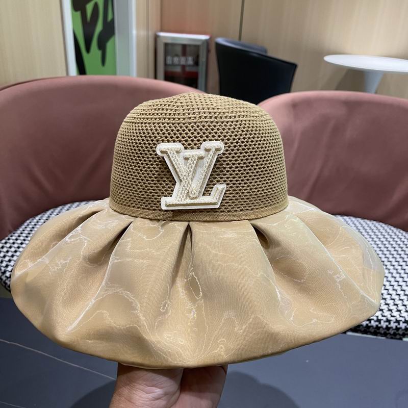 LV hat 03 (38)