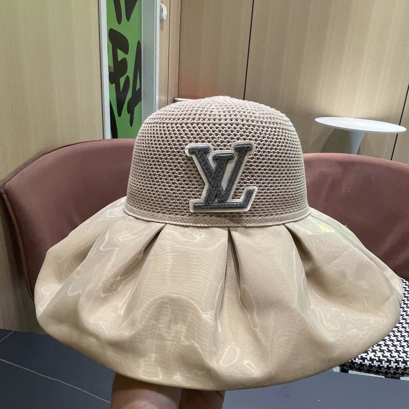 LV hat 03 (4)