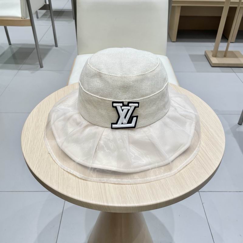 LV hat 30 (18)