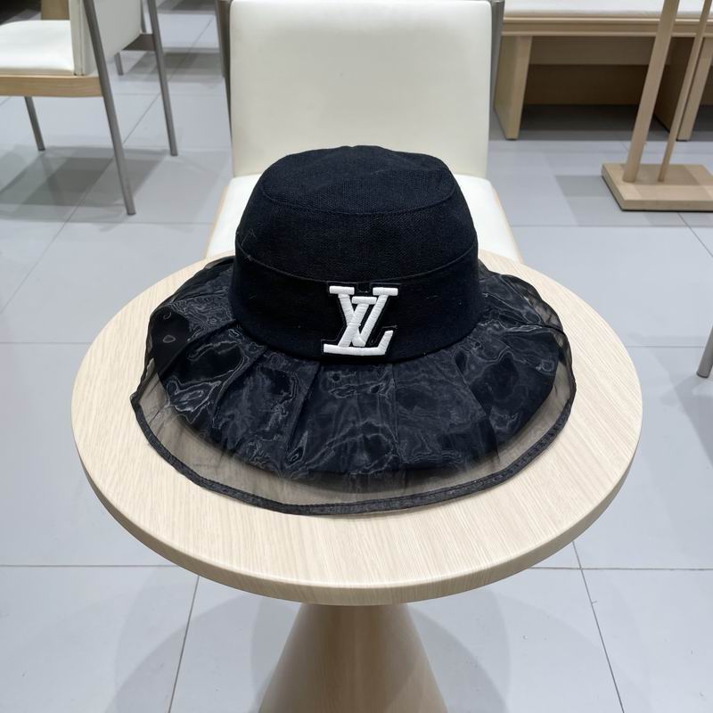LV hat 30 (9)