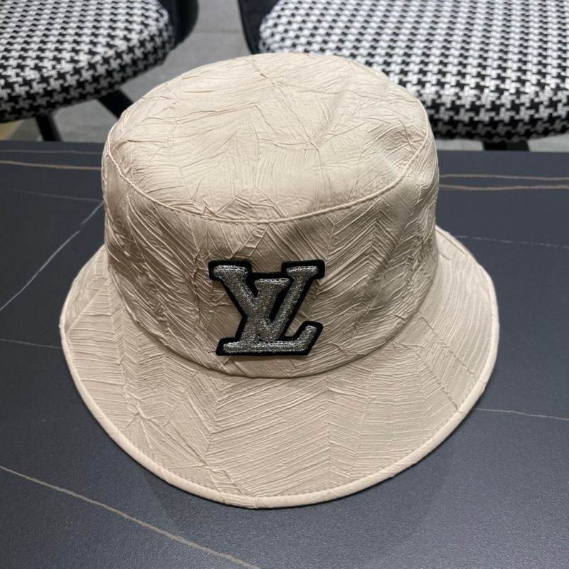 LV hat 37 (17)