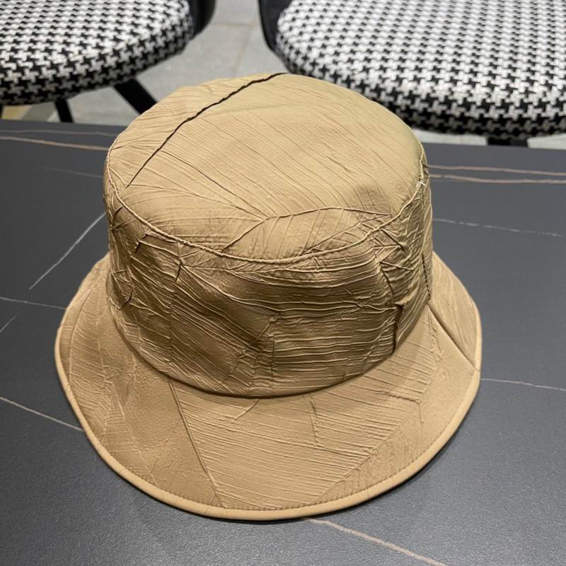 LV hat 37 (6)