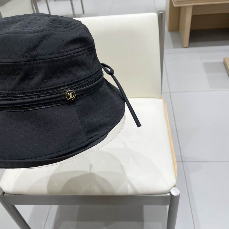 LV hat 57 (14)