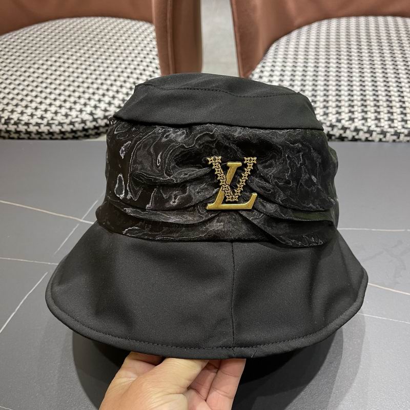 LV hat 71 (17)