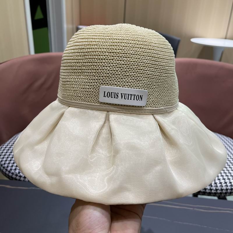 LV hat 74 (26)